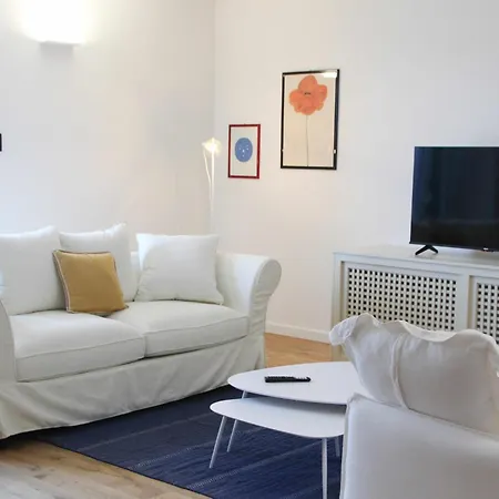 Apartment Waterfront Balcony I Grani 2 Style Livorno