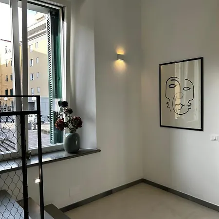 Waterfront Balcony I Grani 2 Style Apartment Livorno