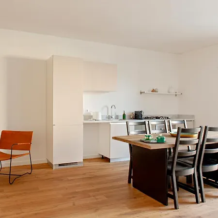 Waterfront Balcony I Grani 2 Style Apartment *