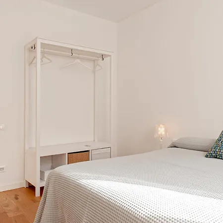 Apartmán Waterfront Balcony I Grani 2 Style